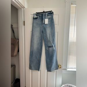 Vintage wide legged jeans